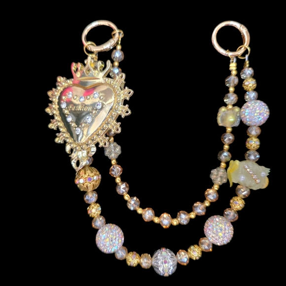 Rhinestone Heart Beaded Bag Charm Strap – Elegant Sparkly Accessory - Picture 1 of 2
